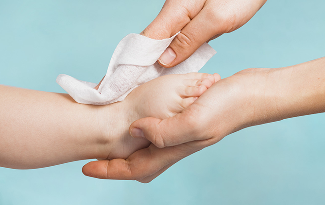 What are the primary purposes and uses of Hand disposable wipes?